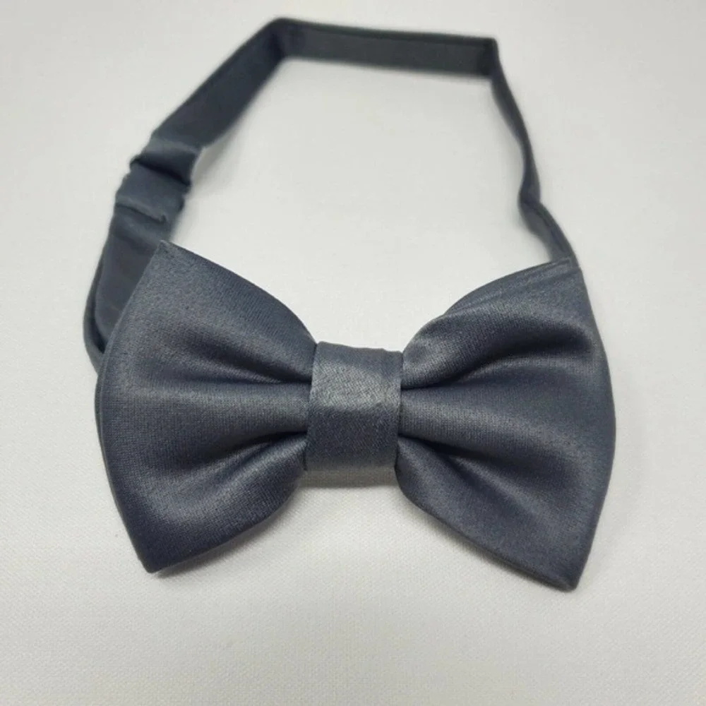 NEW Azazie Boys‎ Matte Satin Pre-Tied Bow Tie Steel Gray Wedding